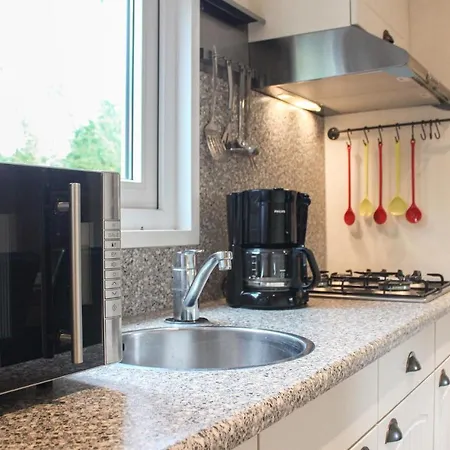 Casa de Férias Awesome In With 2 Bedrooms And Wifi *